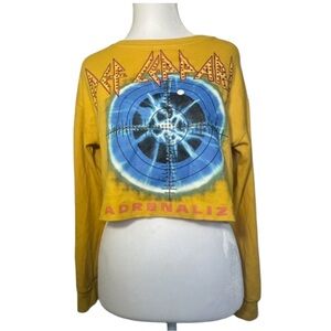 Forever 21 Def Leppard Adrenalize Thermal Raw Hem Crop Top
